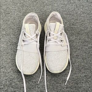 Adidas Women's Light Beige Sneakers